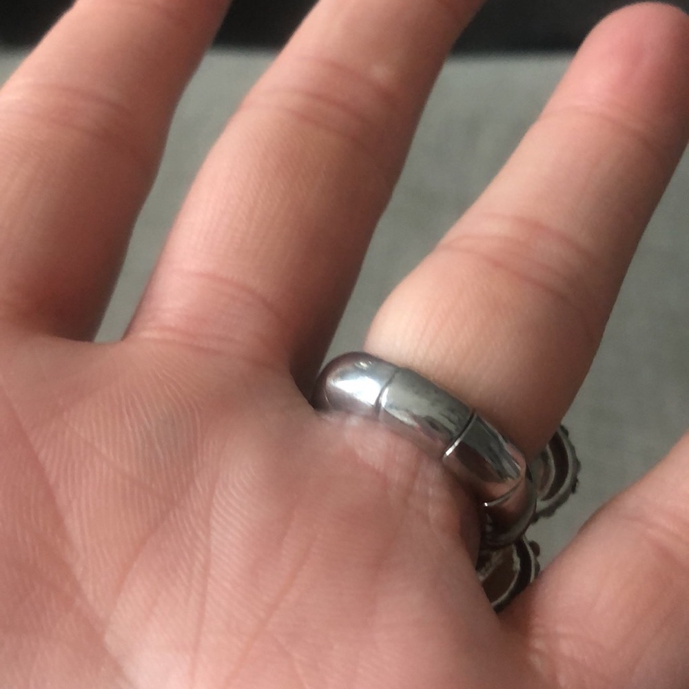 Cookie Lee flower ring - Picture 5 of 5